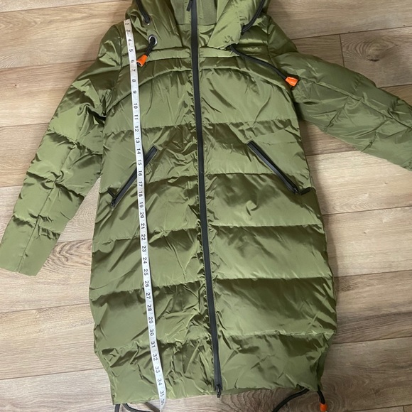 Orolay contrast draw string down coat - Picture 5 of 6